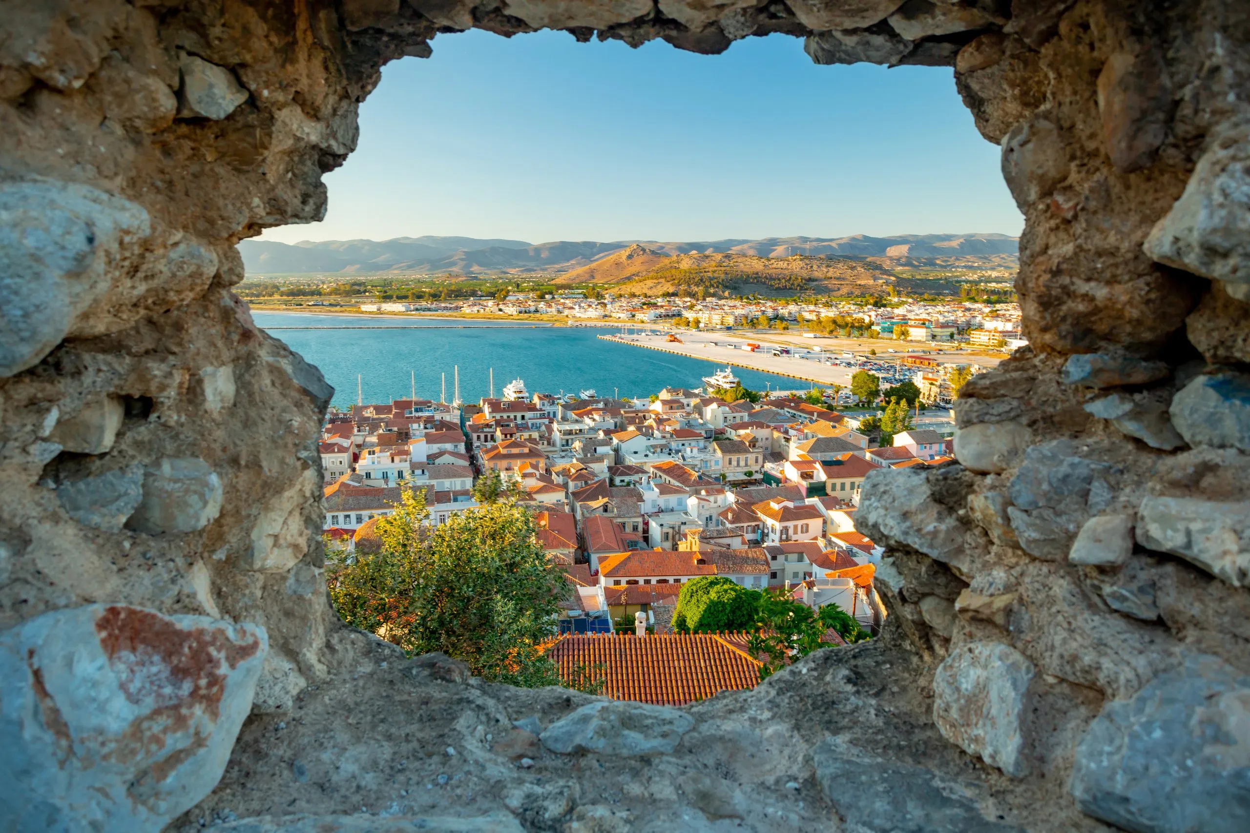Nauplia, Grecia. Vista de la ciudad desde la fortaleza de Palamidi